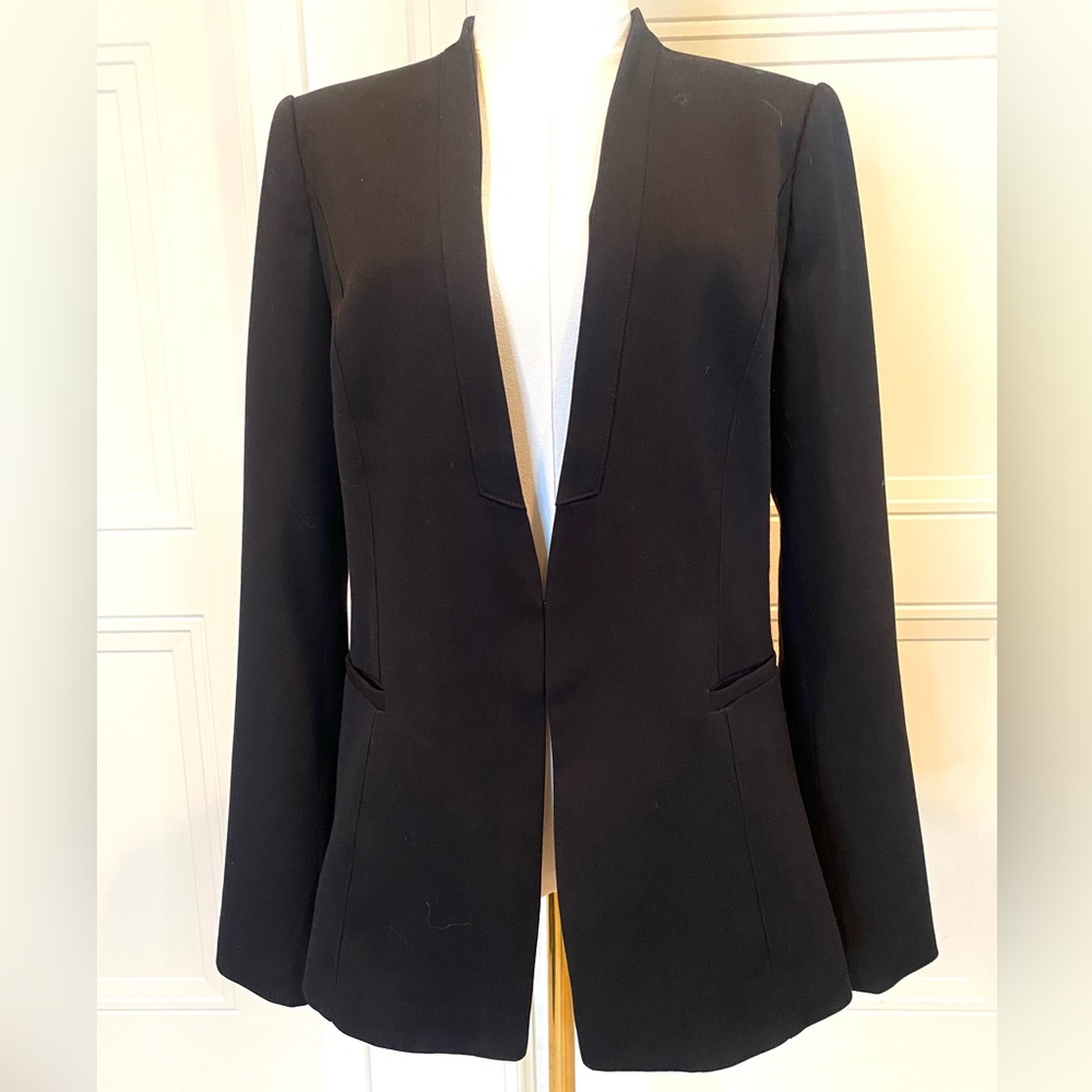 White House Black Market Classic Black Blazer Size 8 Stretch Structured